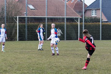 Bild 185 - wBJ SG Weststeinburg/Beidenfleth - SV Henstedt Ulzburg : Ergebnis: 0:4